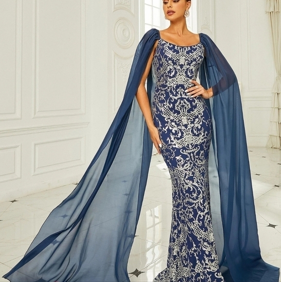 Retro, Draped Sleeves,  Contrast Sequined, Backless,  Gown - Picture 11 of 16